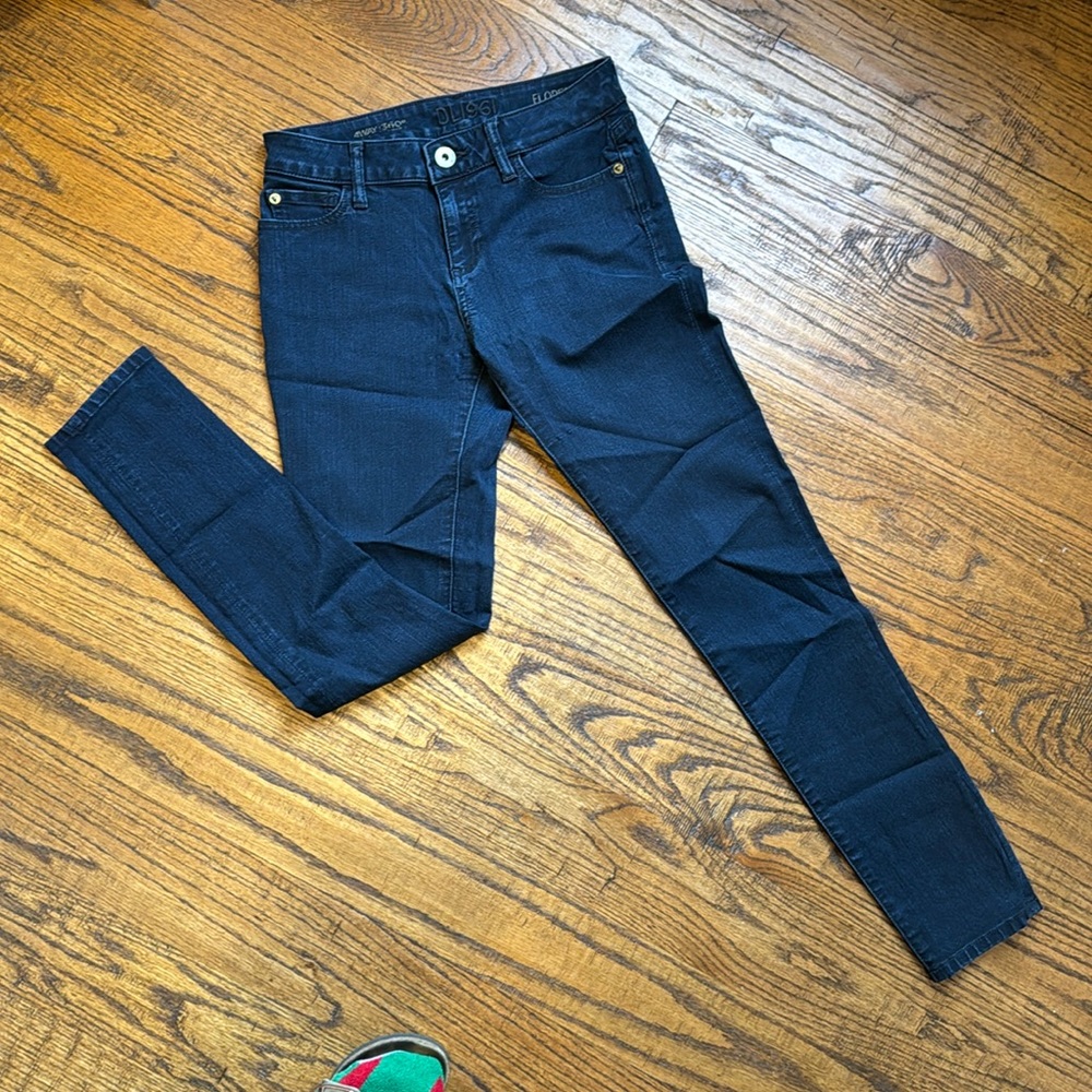 DL1961 Dark skinny Jeans size 26 Florence Jean
